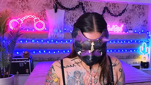 Snapshot of Cool_Freak_ chatting on October 31, 2025, 10:12 am Cool Freak online show from October 31, 2025, 10:12 am