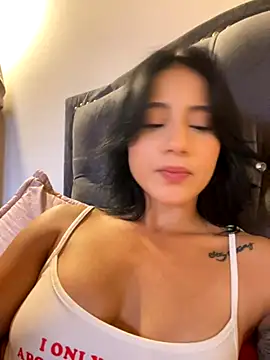 Ale Lewis online show from November 28, 2025, 9:59 pm