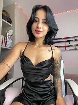 Snapshot of Ale_Lewis chatting on February 23, 2025, 9:26 pm Ale Lewis online show from February 23, 2025, 9:26 pm