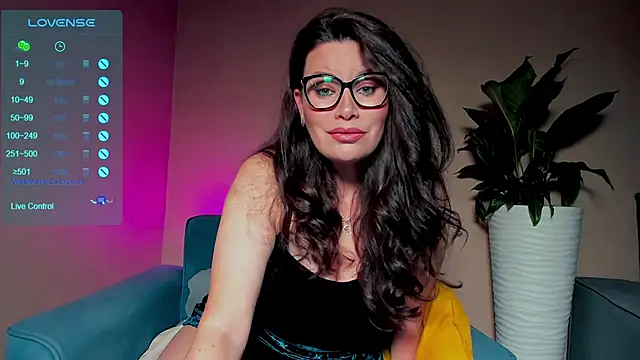 Snapshot of Jessica_555 chatting on November 3, 2025, 3:01 am Jessica 555 online show from November 3, 2025, 3:01 am