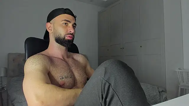 MichaelMasterss online show from February 14, 2026, 1:50 am