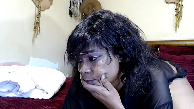 Snapshot of Gucci_Bx chatting on October 29, 2025, 11:42 am Gucci Bx online show from October 29, 2025, 11:42 am