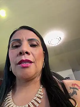 Snapshot of saaalome_1 chatting on June 11, 2026, 10:18 pm saaalome 1 online show from June 11, 2026, 10:18 pm