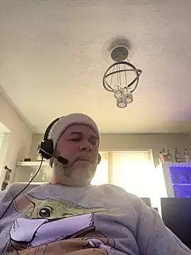 Snapshot of Cristian-Brayan chatting on February 5, 2026, 3:19 pm Cristian-Brayan online show from February 5, 2026, 3:19 pm