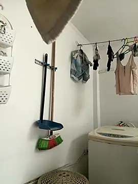 Snapshot of gabiTetas chatting on December 3, 2025, 7:35 pm gabiTetas online show from December 3, 2025, 7:35 pm