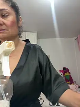 Snapshot of gabiTetas chatting on September 26, 2025, 8:05 pm gabiTetas online show from September 26, 2025, 8:05 pm