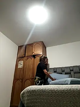 Snapshot of gabiTetas chatting on October 17, 2025, 7:26 pm gabiTetas online show from October 17, 2025, 7:26 pm