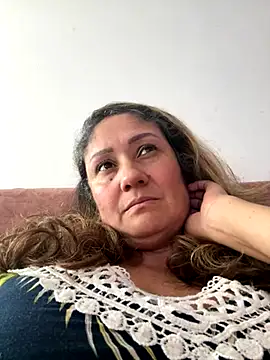 Snapshot of gabiTetas chatting on October 4, 2025, 7:15 pm gabiTetas online show from October 4, 2025, 7:15 pm