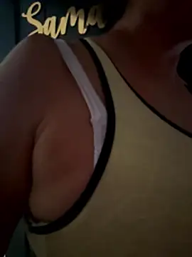 Snapshot of gabiTetas chatting on November 21, 2025, 7:46 pm gabiTetas online show from November 21, 2025, 7:46 pm