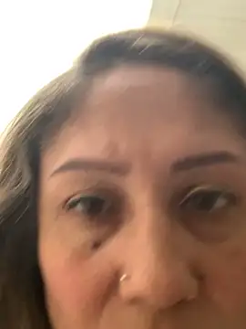 Snapshot of gabiTetas chatting on December 19, 2024, 5:18 pm gabiTetas online show from December 19, 2024, 5:18 pm