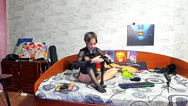 KagamiTayga online show from December 4, 2025, 2:54 am