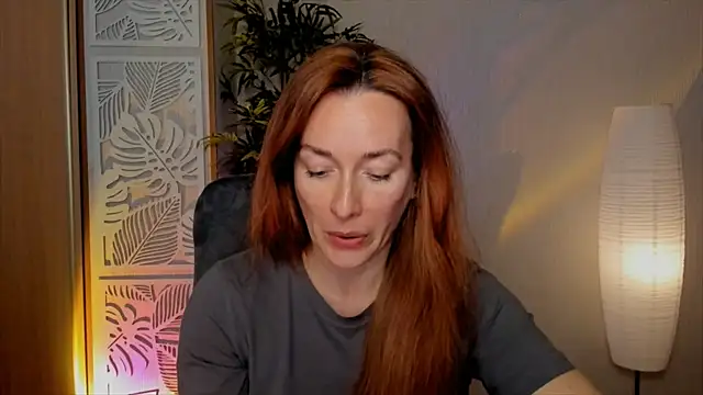 RebeccaMartinez online show from April 10, 2026, 12:01 pm