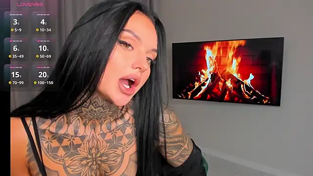 Snapshot of pantera_flashh chatting on December 8, 2024, 12:02 am pantera flashh online show from December 8, 2024, 12:02 am