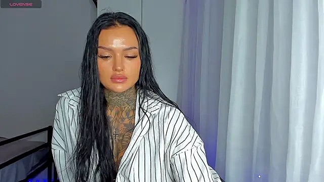 Snapshot of pantera_flashh chatting on November 26, 2025, 2:50 pm pantera flashh online show from November 26, 2025, 2:50 pm