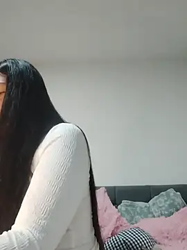 Snapshot of katha_steele_ chatting on October 24, 2025, 9:52 am katha steele online show from October 24, 2025, 9:52 am