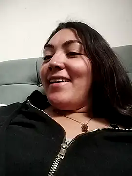 Snapshot of katha_steele_ chatting on October 31, 2025, 5:42 pm katha steele online show from October 31, 2025, 5:42 pm