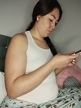 Snapshot of katha_steele_ chatting on November 7, 2025, 9:03 am katha steele online show from November 7, 2025, 9:03 am