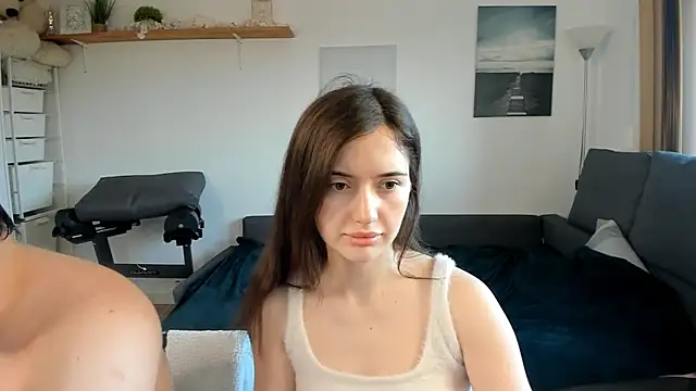 Snapshot of PollyFlame chatting on March 4, 2025, 6:37 am PollyFlame online show from March 4, 2025, 6:37 am