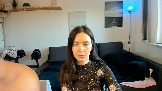 Snapshot of PollyFlame chatting on March 19, 2025, 6:46 am PollyFlame online show from March 19, 2025, 6:46 am