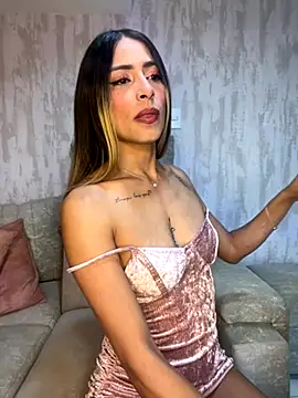 Snapshot of Liamiler01_ chatting on November 23, 2025, 3:27 am Liamiler01 online show from November 23, 2025, 3:27 am