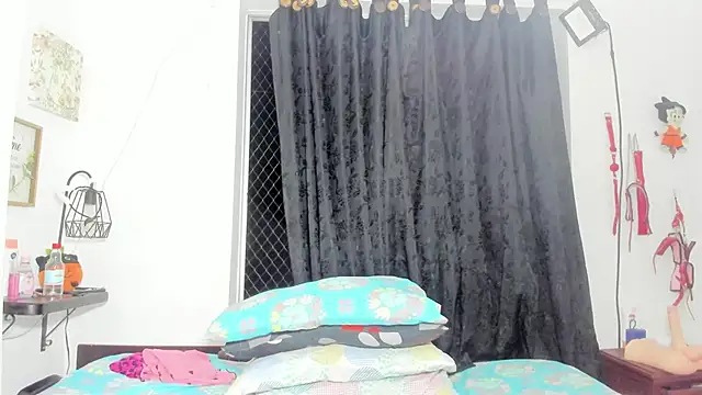 MANDY GIRL BBW online show from December 14, 2025, 9:15 am