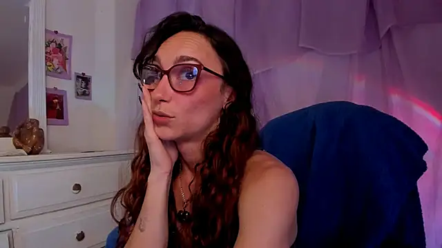 Snapshot of _lh_ chatting on March 3, 2026, 3:30 pm lh online show from March 3, 2026, 3:30 pm