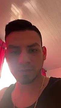 Snapshot of Rick_Diesel_ chatting on November 17, 2025, 4:00 pm Rick Diesel online show from November 17, 2025, 4:00 pm