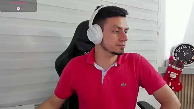 Snapshot of Rick_Diesel_ chatting on November 28, 2025, 4:12 am Rick Diesel online show from November 28, 2025, 4:12 am