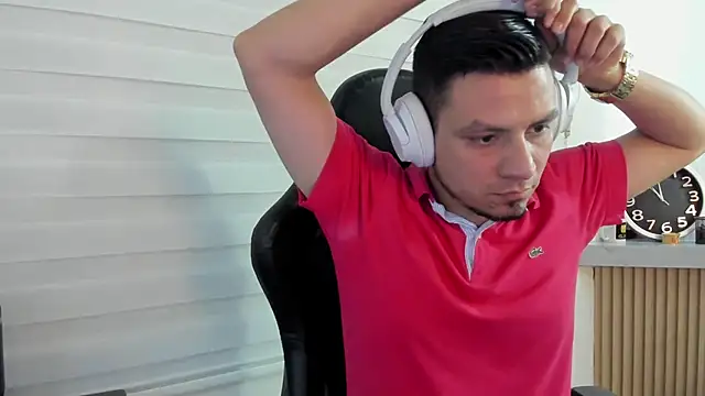 Snapshot of Rick_Diesel_ chatting on October 25, 2025, 4:00 am Rick Diesel online show from October 25, 2025, 4:00 am