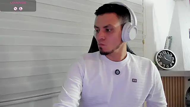 Rick Diesel  online show from April 14, 2026, 4:17 am