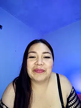 Snapshot of violet_moore chatting on October 22, 2025, 11:47 pm violet moore online show from October 22, 2025, 11:47 pm