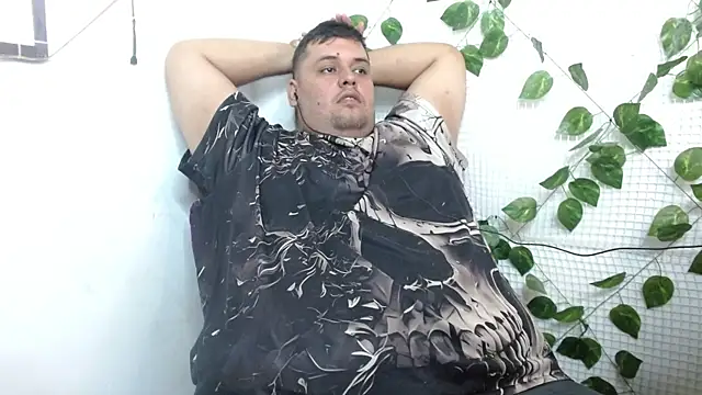 Snapshot of altairstudiosvip_ chatting on May 15, 2026, 1:42 pm altairstudiosvip online show from May 15, 2026, 1:42 pm