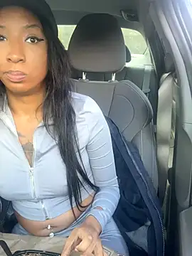 Iceblanca online show from October 26, 2025, 7:36 pm