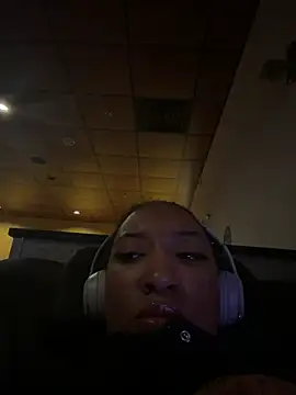 Iceblanca online show from February 12, 2026, 10:59 am