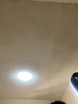 Snapshot of -Marivalda- chatting on November 3, 2025, 10:19 am -Marivalda- online show from November 3, 2025, 10:19 am