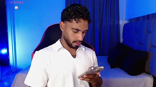 Snapshot of Christian_thor chatting on December 22, 2025, 3:50 am Christian thor online show from December 22, 2025, 3:50 am