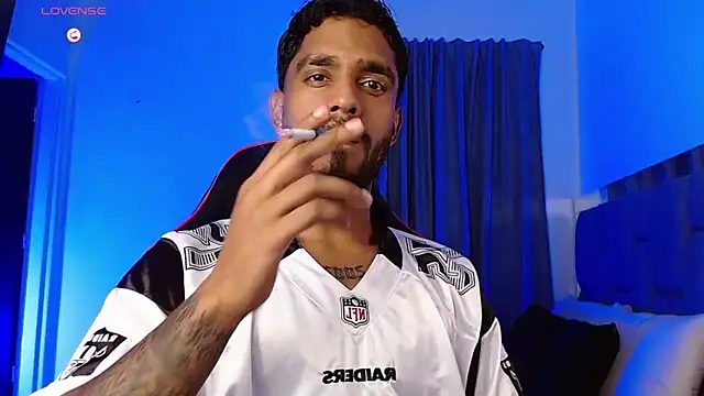 Snapshot of Christian_thor chatting on February 6, 2026, 4:19 am Christian thor online show from February 6, 2026, 4:19 am