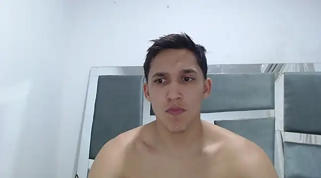 Snapshot of angel_sensual95 chatting on December 31, 2024, 7:53 am angel sensual95 online show from December 31, 2024, 7:53 am
