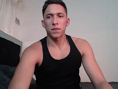 Snapshot of angel_sensual95 chatting on September 24, 2025, 4:19 am angel sensual95 online show from September 24, 2025, 4:19 am