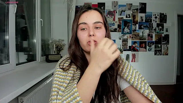 Tenderalise online show from December 19, 2024, 8:13 pm