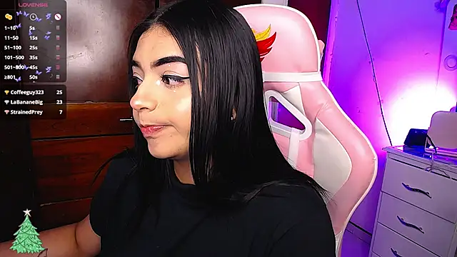 Snapshot of eva_six chatting on January 6, 2025, 10:58 pm eva six online show from January 6, 2025, 10:58 pm