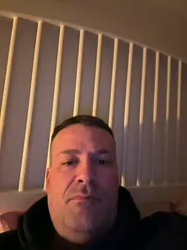 Adis1984Ger online show from February 7, 2026, 1:46 am