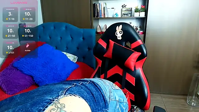 valeria teiku online show from October 21, 2025, 11:26 pm