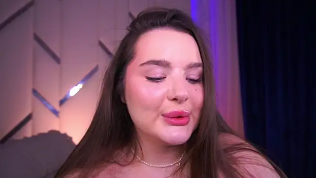 Snapshot of CuteAmberr chatting on February 24, 2025, 5:00 am CuteAmberr online show from February 24, 2025, 5:00 am