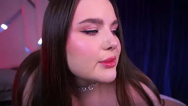 Snapshot of CuteAmberr chatting on March 22, 2025, 5:49 am CuteAmberr online show from March 22, 2025, 5:49 am