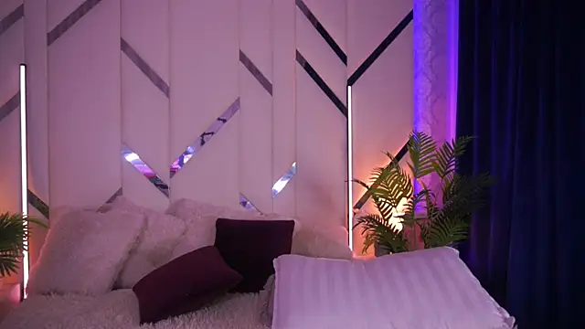 Snapshot of CuteAmberr chatting on November 28, 2025, 12:55 am CuteAmberr online show from November 28, 2025, 12:55 am