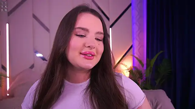 Snapshot of CuteAmberr chatting on November 30, 2025, 12:44 am CuteAmberr online show from November 30, 2025, 12:44 am