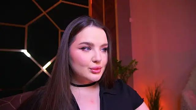 Snapshot of CuteAmberr chatting on March 19, 2025, 12:26 am CuteAmberr online show from March 19, 2025, 12:26 am