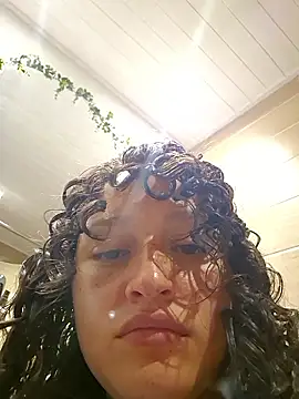 Snapshot of megan_doll2 chatting on January 11, 2026, 12:06 am megan doll2 online show from January 11, 2026, 12:06 am