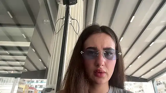Snapshot of Svetta9966 chatting on July 11, 2026, 12:27 pm Svetta9966 online show from July 11, 2026, 12:27 pm